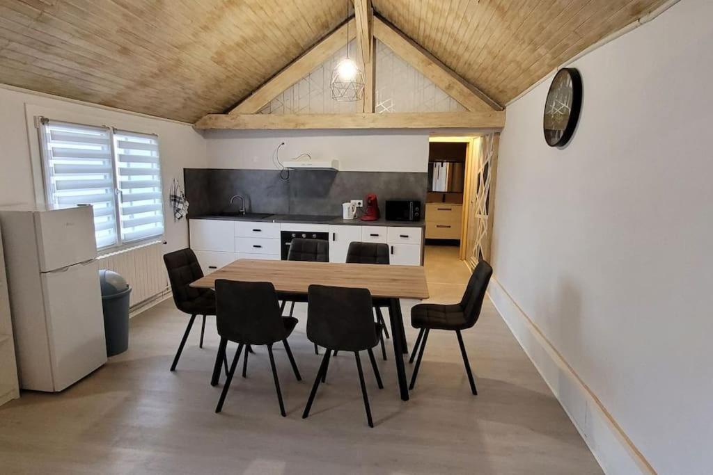 La Maison De L'Abeille De Percey Longeau-Percey Екстер'єр фото